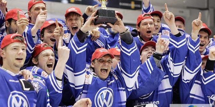 Meisterfeier EC Kassel Huskies